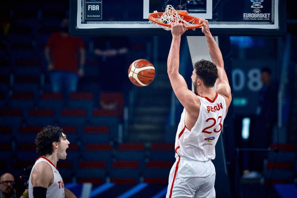 拒爆冷！土耳其男篮逆转瑞典晋级八强 申京24+16+6引5人上双